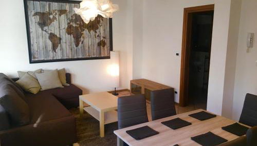 Lozzo di Cadore - Dolomiti (Piazza Tiziano) - Foto 2