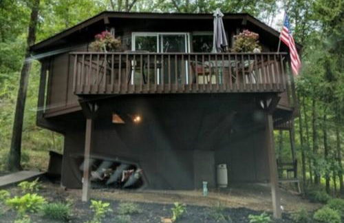 Round Cabin - 5 Min to Bedford PA - Deck - Hike- Golf - Photo 1