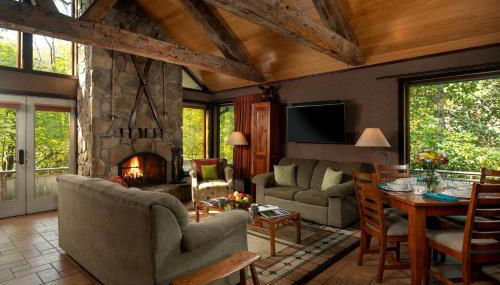 Riverfront Cabin Rental with a Private Beach on Youghiogheny River near Pittsburgh, Pennsylvania - Foto 5