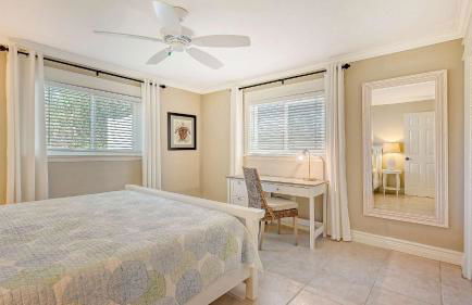 Blue Lagoon Hideaway 3BR Coastal Chic Retreat - Foto 16