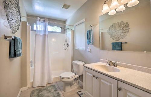 Pet-Friendly Waterfront Home - 2 Mi to Beach! - Foto 29