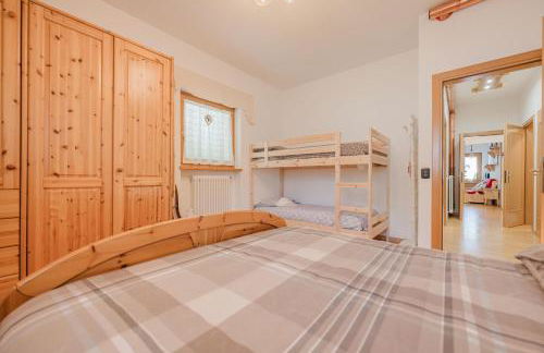 I Folli di Alleghe Apartment - Parking & Wi-Fi - Foto 22