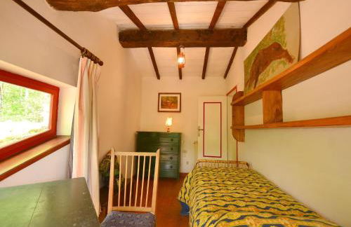 Holiday Home with Garden and shared pool - Foto 26