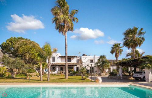 Villa a 300 Mt. dal Mare (Magaggiari) con campo da tennis - Foto 1