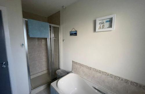 Portballintrae 3 bedroom cosy coastal bungalow - Foto 14