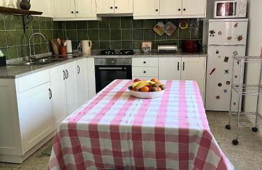 Casa rústica com terraço e jardim - Foto 19