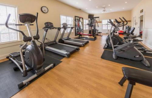 Perfect 2BD family vacation spot with Family Friendly Resort Activities on site - Foto 23