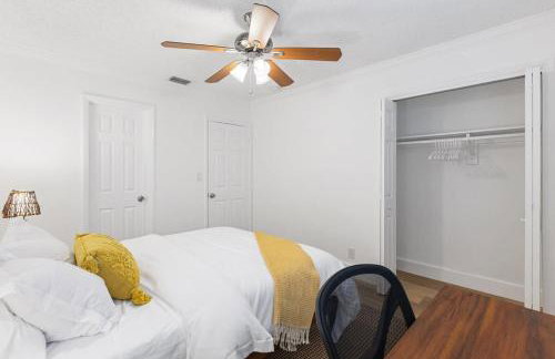 The Yellow Submarine @Sailboat Bend - Foto 21