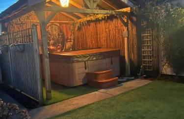 Acorn Cottage - Photo 4