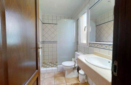 Villa Marga, Villa At 100 Meters Far Of The Beach - Photo 18