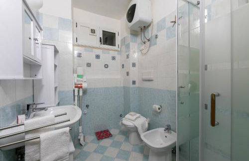 Niko's House Salò at 200m from Lake - Happy Rentals - Foto 11