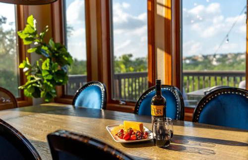 Luxurious Lake Park House: Sleeps 25, Pool, Hot-tub, Firepit and Game Room! - Foto 82