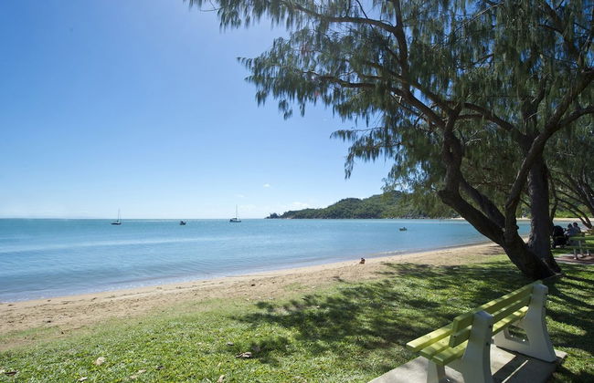 Maggies Beachfront Apt. 5 - Photo 19