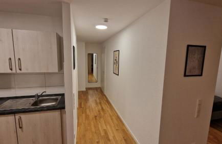 Moderne, barrierefreie Wohnung im Herzen der Stadt mit Parkplatz, WLAN und TV - Marta - Foto 3