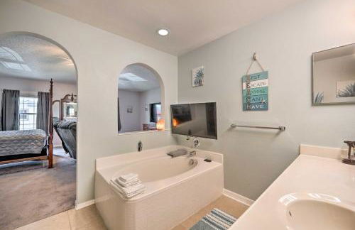 Game Room and Fenced Yard Home Near Disney World! - Foto 17