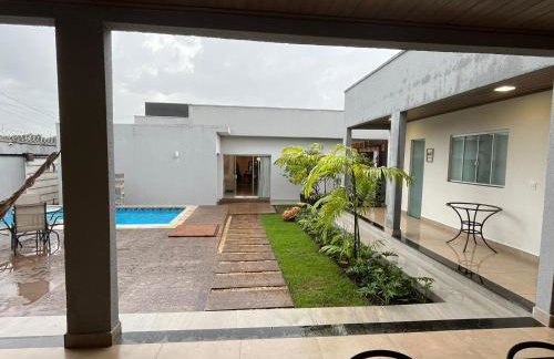 Belíssima casa próximo ao altodromo e flamboyant - Foto 3