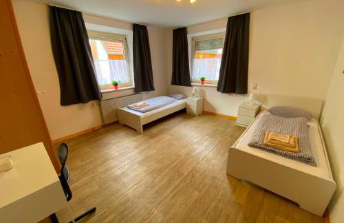 Ferienzimmer Fischach - Foto 2