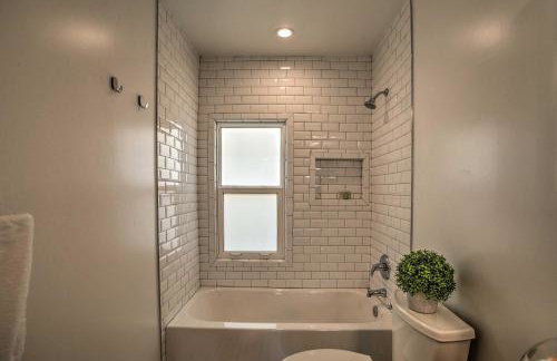 Modern Home with Shared Pool in Fort Lauderdale! - Foto 14