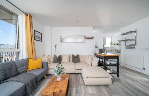 Breathtaking Camberwell Skyline Views - Photo 14