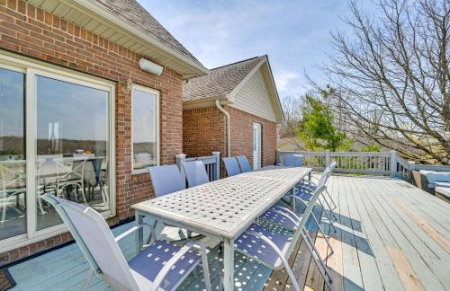 Lake Cumberland Home with Hot Tub and Game Room - Foto 3