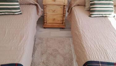 Townhouse in San Pedro- Private Garden, Golf, Beach, Pool - Photo 4