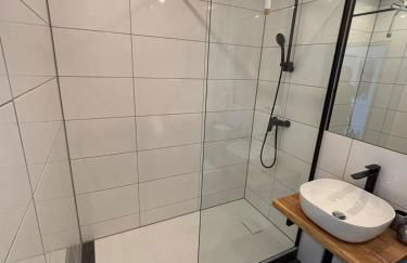 Moderne 3,5 Zimmer 85m2 & Balkon Wohnung - Foto 33