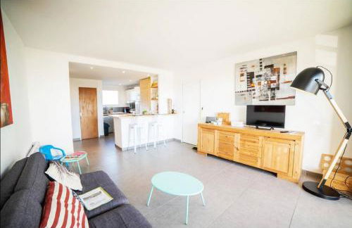 LE CALDERINI APPART - Face PLAGE WIFI et PARK Gratuit CALME - Résid Le Surcouf -TOP PROS SERVICESConciergerie La Grande Motte - Foto 7