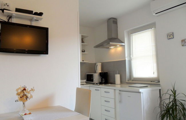 Apartments Pera - Photo 26