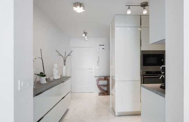 AB Ljubljana-The Princess Castle Triplex - Photo 16