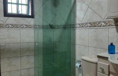 Casa em Mangaratiba RJ - 40 metros da Praia - Foto 17