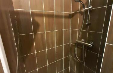 Écrin Bohème au Calme - Idéal Séjour Centre-Ville - Foto 5