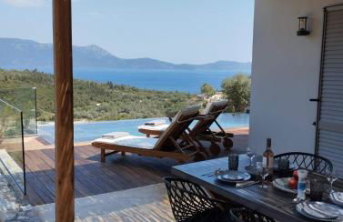 Costa Meganisi - Photo 8