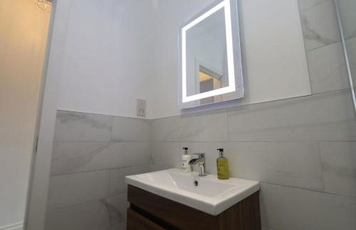 Dollar Apartments-39 Bridge Street - Photo 46