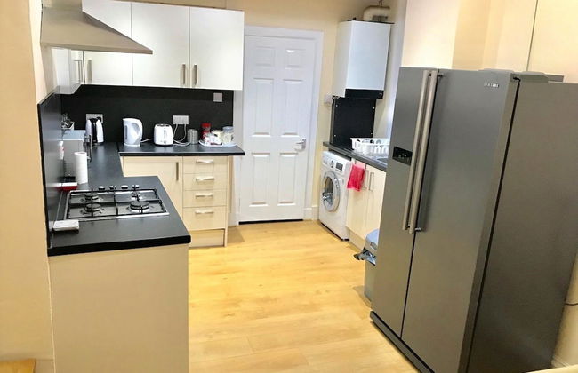 5 Bedroom House For Large Group - Photo 20