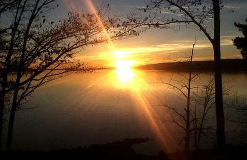 Cozy Cabin with Lovely Views of Great Sacandaga Lake in Northville, New York - Foto 17