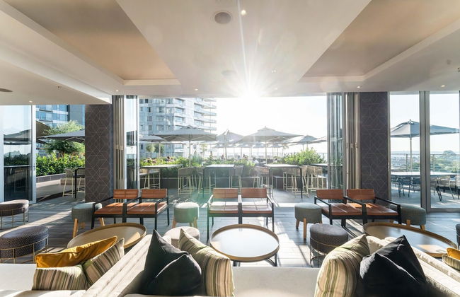 Luxury Apartment Sandton / no Loadshedding / Dstv - Photo 15