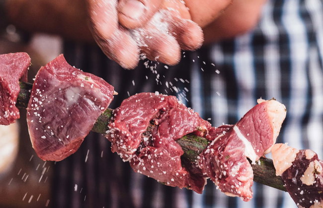 Jantar com espetáculo folclórico - Foto 1