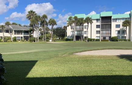 Excellent beach front community, golf course, tennis, sunny weather year round! - Foto 29