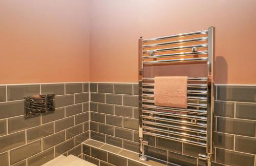 Threshing Barn - Photo 26