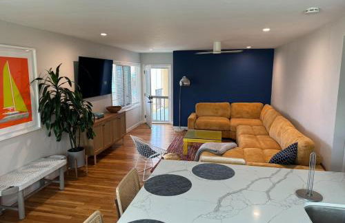 Amazing La Jolla Ocean View 2 bedroom apartment - Photo 27