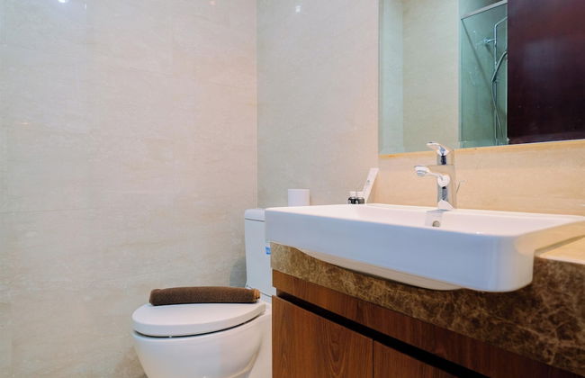 Comfort And Modern Look Studio Menteng Park Apartment - Photo 6