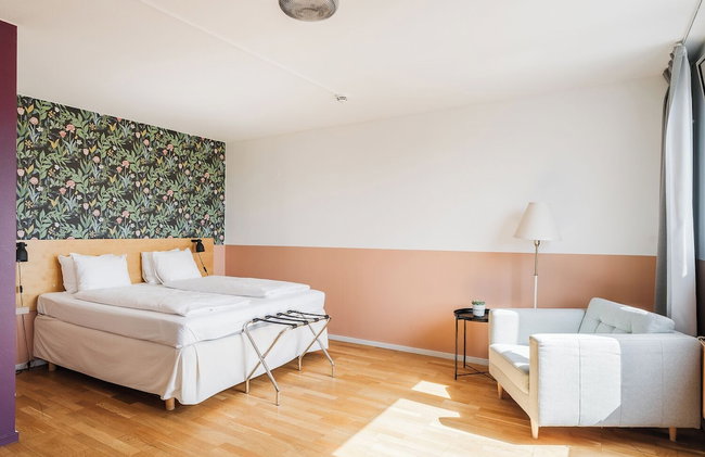 2Home Hotel Apartments - Foto 19