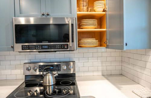 Dreamy Downtown Condo, Near Meeting St & Broad St - Foto 14