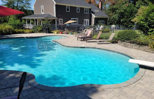 Large Home with Pool & 7 bedrooms; sleeps 21 - Foto 51