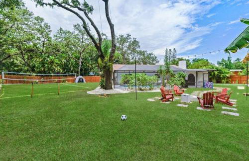 Backyard Games, Fire Pit, Heated Pool, Near Beach - Foto 13