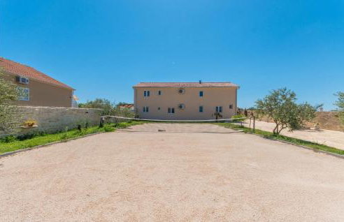 7 Bedroom Awesome Home In Polaca - Foto 16