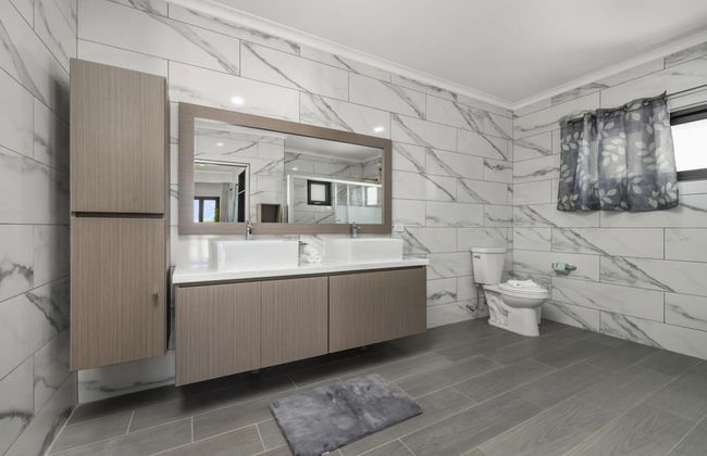 NEW 4br4ba Villa Across of Palmbeach w Pvt Pool - Foto 19