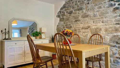 Waterfall Cottage - Photo 4