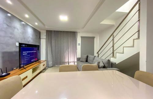 Casa Individual com 2 suítes, cozinha completa, Internet privativa 300MBPS, região bem sossegada com comercios diversos ao redor - Foto 60