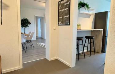 SuperSuite Boho 2Bdr Apartment Balkon Aufzug - Foto 13